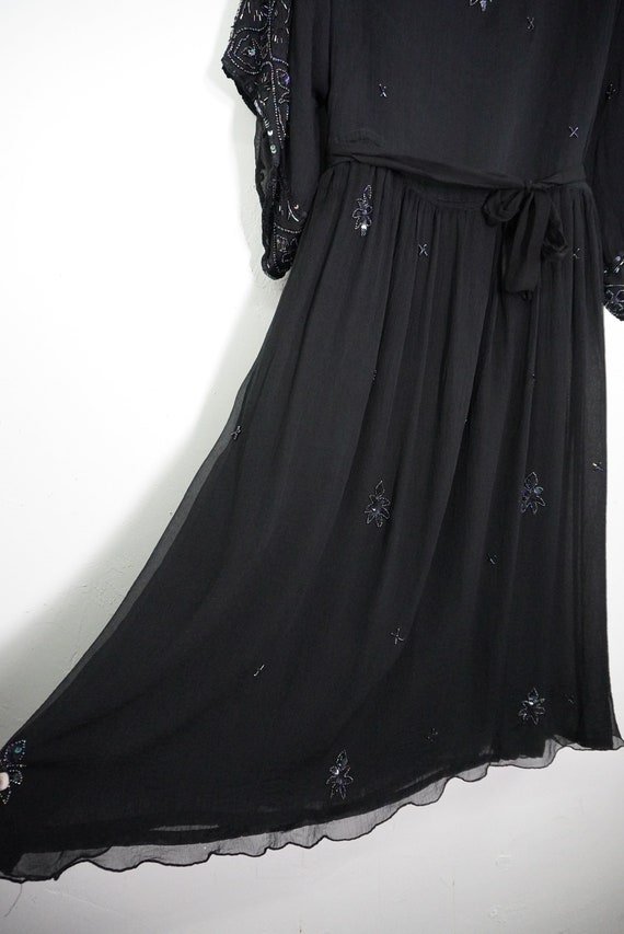 90s Reproduction 20s Silk Flapper Dress - Beaded … - image 9