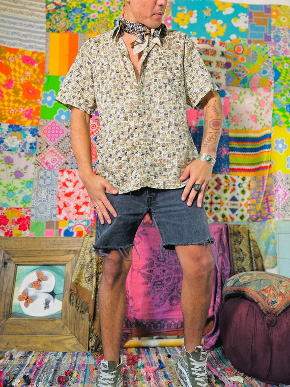 Jaren 90 Zijden Shirt met korte mouwen en knopen Jaren 90 Trippy Silk Button Up Heren Zijden Shirt Heren Festival Shirt Geometrische Zijden Button Up Zijde Etsy Nederland