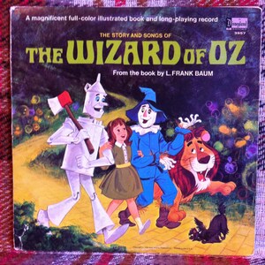 The Wizard of Oz Disneyland Records LP Storybook and Vinyl