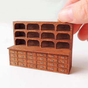 1:48 Apothecary Shelf KIT