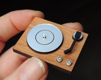 1:12 Miniature Wooden Record Player