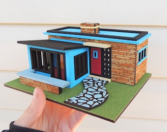 1:48 Scale MCM Dollhouse KIT