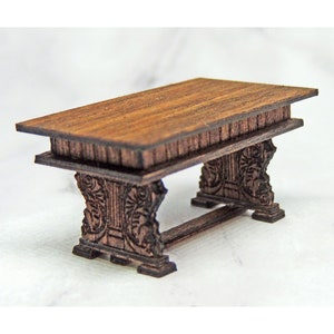 1:48 gesneden gotische tafel KIT