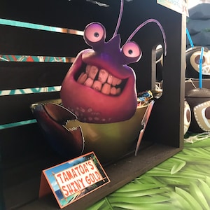 Tamatoa Golden Bowl Cut Outs