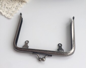 10cm Vintage Silver Purse Frame With Inside Loops 10cm x 7.5cm