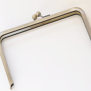 19cm Geldbörse Rahmen Passport Tasche Geldbörse Rahmen Matt Gold / Bronze 19cm x 11.5cm Farbe auswählen