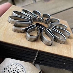 Leather Flower Cutter Mold 8cm