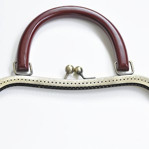 27cm ( 10") Bronce Antiguo Gran Marco de Bolso de Costura con Mango de Madera Natural