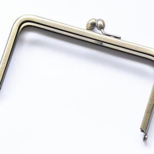 Bronzefarbener Taschenrahmen zum Einkleben 12 cm x 7 cm