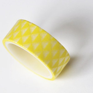 Gelbes Dreieck Muster Washi Tape Wallpaper 15mm x 3M Rolle Nr.10978