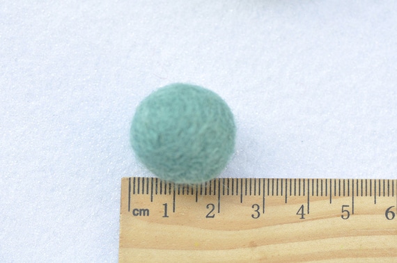 20 Large Wool Felt Balls Wholesale 15mm 20 Mm, Mix Color Wool Pom
