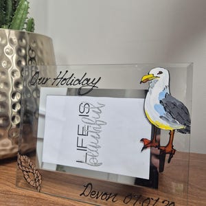 Marco de fotos de cristal con diseño de gaviota pintado a mano y personalizado