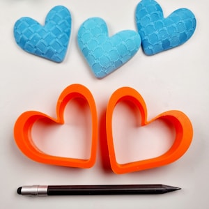 MOIKO cutters mirror reflection