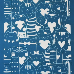 May include: A blue background with a white pattern of cats holding hearts. The cats are all different shapes and sizes and have different expressions. The text "moiko" appears at the top of the image and "oxiou" appears at the bottom.