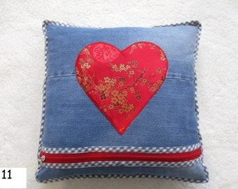 Taie d'oreiller en jean Oreiller en jean patchwork coeur avec fermeture éclair attachée avec coeur rose Shabby chic vintage boho cadeau pour maman