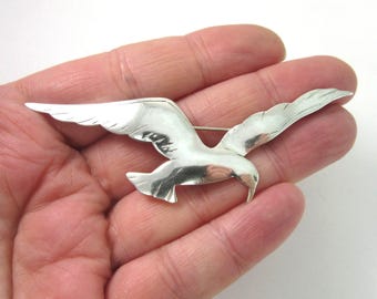 Large Vintage Sterling Silver .925 Seagull Bird in Flight Brooch - Stamped