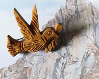 Vintage Hand-carved Wooden Bird Dove PEACE Brooch - Stamped BETHLEHEM
