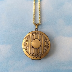 Vintage Bronze Round Locket with Darker Engraved Detail and chain