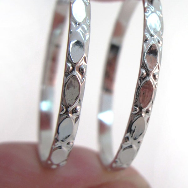 Vintage Round 21mm Stamped BEAU Sterling Silver Hoops with Outside Detail