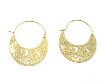 Vintage Flat Gold-plated Filigree Hoops - Shiny and Lightweight - Laser Cut Design