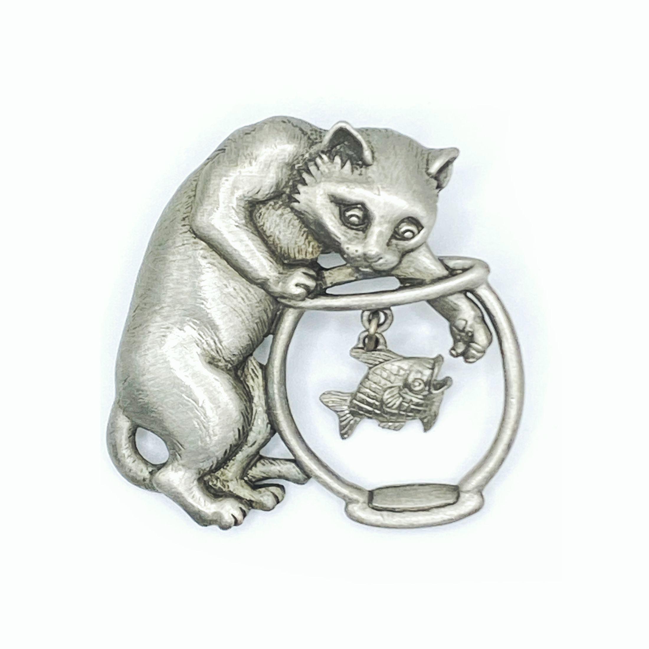 JJ刻印 ブローチ 猫の通販 by kimi's shop｜ラクマ