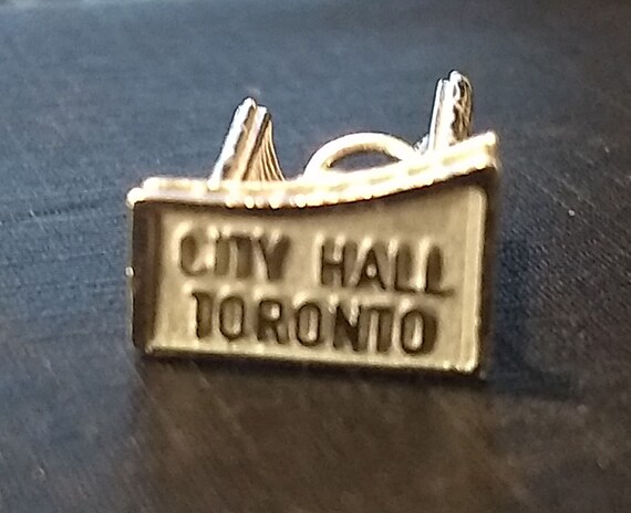 Vintage Toronto City Hall - Sterling Silver .925 … - image 2