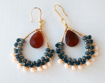 Handmade earrings, glassbeads and blu crystals