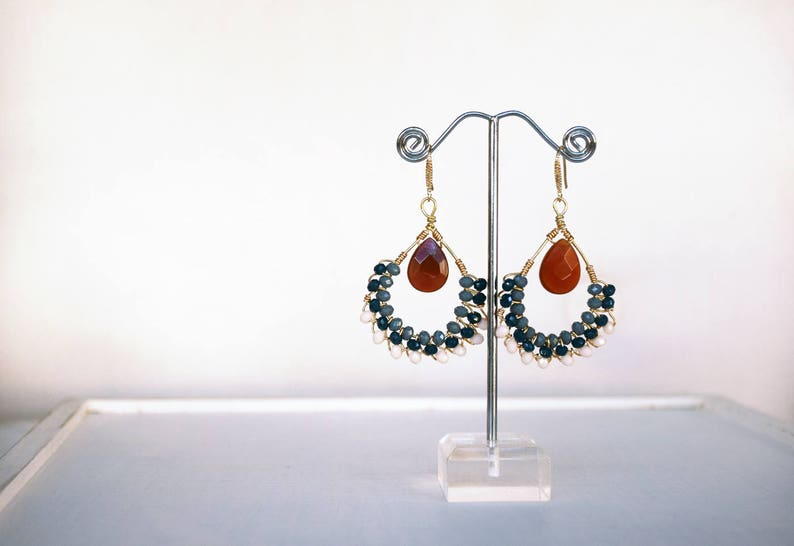 Handmade earrings, glassbeads and blu crystals image 2