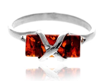925 Sterling Silver & Genuine Baltic Amber Round Modern Ring - Gl471