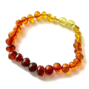 100% Genuine Baltic Amber Beautiful Baroque Bracelets in Ombre colours - Barombb