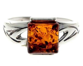925 Sterling Silver & Baltic Amber Modern Designer Ring - 7027