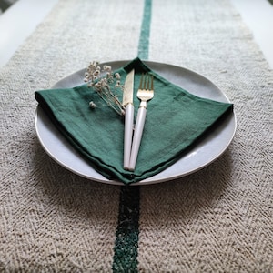 Green grain sack Christmas table runner, heavy farmhouse table linen holiday decor (HD103)