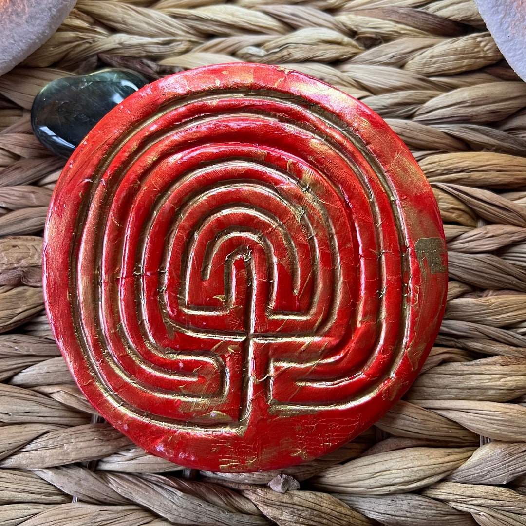 Palm-sized Finger Labyrinth for Meditation / Prayer / Mindfulness - Red ...