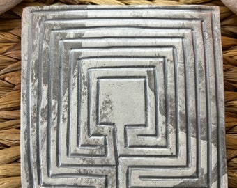 Finger Labyrinth for Meditation / Prayer / Mindfulness - Blue Skies ...