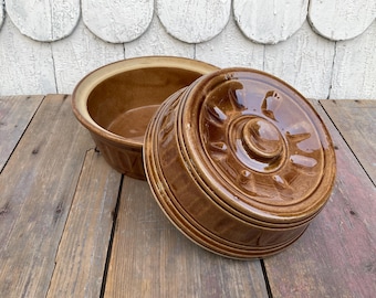 Vintage USA Ceramic Covered Dutch Oven~Casserole Dish~1940s