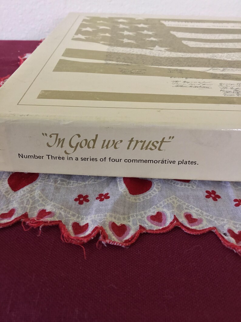 Fenton Bicentennial Commemorative Plate In God We Trust