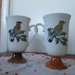 Set of 1970&#39;s Porcelain Retro Pedestal Coffee or Tea Cup Made in Japan. Bird.