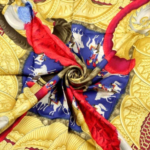 Hermes Scarf "Casques et Plumets" by Julia Abadie Vintage 90cm Silk | Carre Foulard