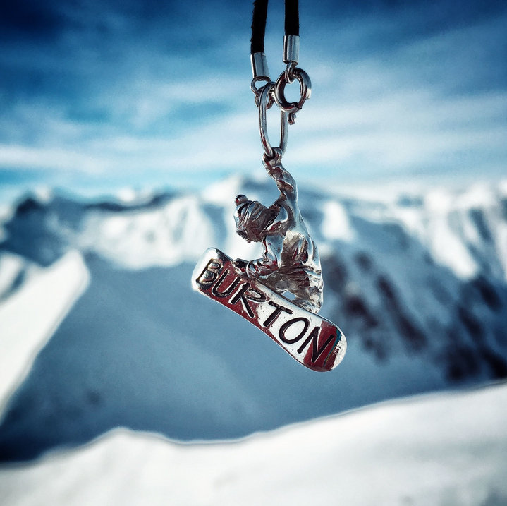 Personalized Snowboarder Brass Pendant, Gift For Teen, Winter Sports Gift, Extreme Sports Pendant, Custom Snowboard, Sports Jewelry