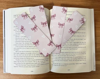 Bow and Heart Bookmark, Black Girl Bookmark, Book Worm Gift, Book Lover, Stationary, Gifts for Readers, Double Sided