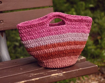 Crochet Pattern - Plush Hug Handbag - PDF