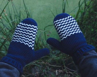 Crochet Pattern - Little Peaks Mittens - PDF