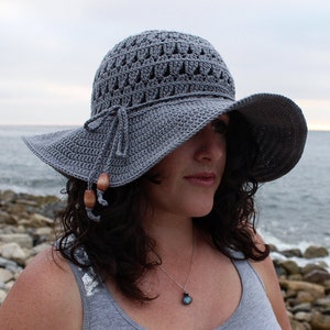 Patron au crochet Chapeau de soleil pétales PDF image 9