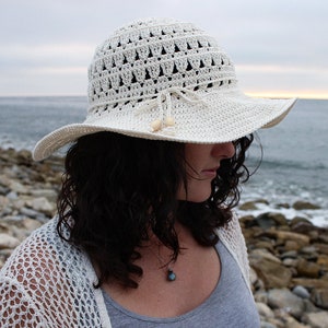 Patron au crochet Chapeau de soleil pétales PDF image 5