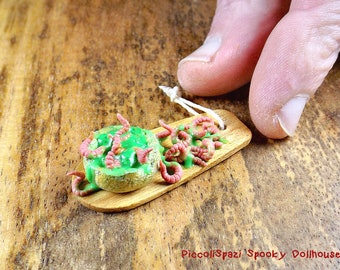 Worm soup in bread crust, horror miniature, haunted dollhouse, 1:12 scale, food with mold, Halloween cutting board, disgusting food, ooak