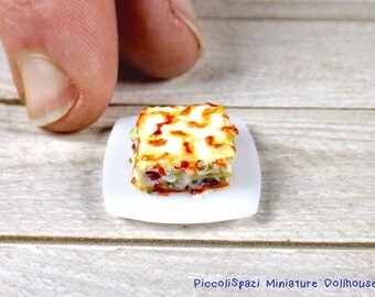 Vegetables lasagna dish, dollhouse miniature, 1:12 scale realistic food, table plate, Italy filled pasta, reastaurant roombox, mini ooak