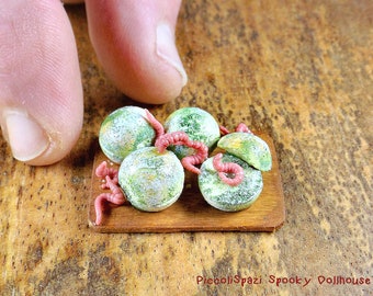 Moldy buns with worms, horror sandwich miniature, haunted dollhouse, 1:12 scale, food with mold, Halloween cutting board, food scraps, ooak