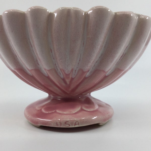 USA Planter/ Pottery, Pink Vintage