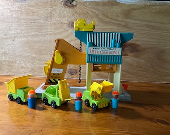 Fisher Price Lift and Load Depot #942