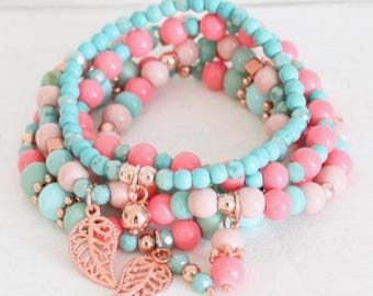 Autumn Leaves Bracelet Kit | DIY Jewellery Making Kit | 5 Elastic Bracelets with Beads & Leaf Charms | Craft Kit in Organza Bag